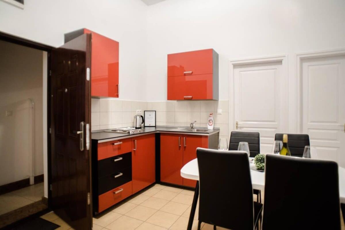 Very Central Spacious Ac Apartment Budapest Kültér fotó